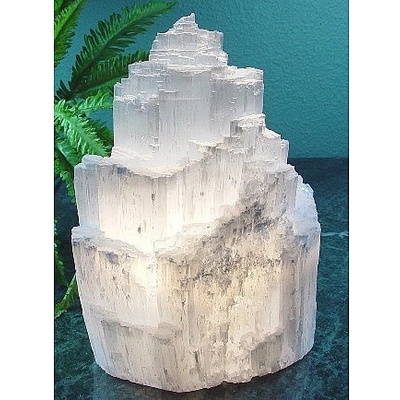 Nefertitis Selenit krystal NF373 - cca 10 cm