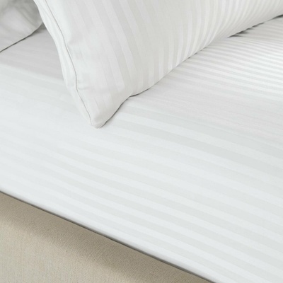 Catherine Lansfield Biela napínacia plachta Satin Stripe 90x190
