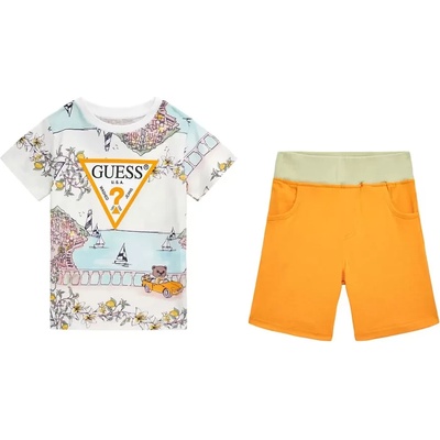 Guess Тениска с плажни мотиви и оражево лого Guess с къси оранжеви панталонки за момче