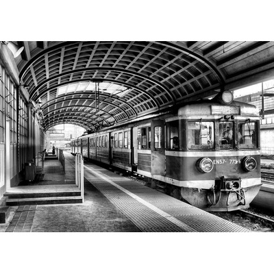 Postershop Fototapeta vliesová Staré metro černobílé , rozměry 184x254 cm