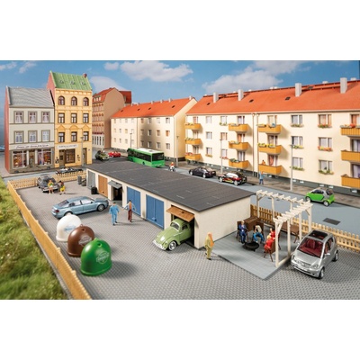 Auhagen H0Garáže s příslušenstvím stavebnice 11484