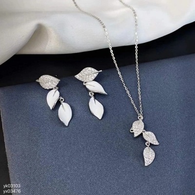 SXY Jewellery Дамски сребърен комплект с бял емайл и циркони "Падащи листа" | yx03476aa
