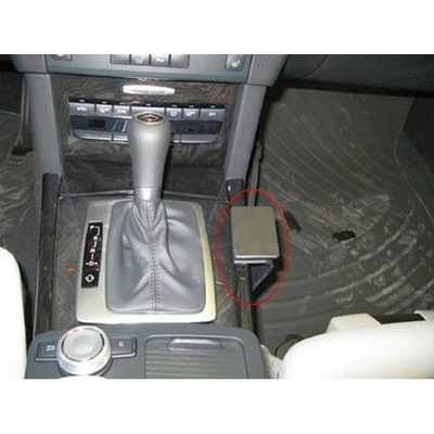 Brodit ProClip montážna konzola na palubnú dosku pre Mercedes Benz E-Class, Sedan 09-16, 834334