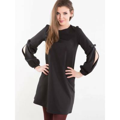 Dress decorated with slits on the sleeves black hnedá