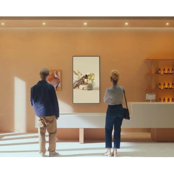 Image 1 of Samsung QH43C