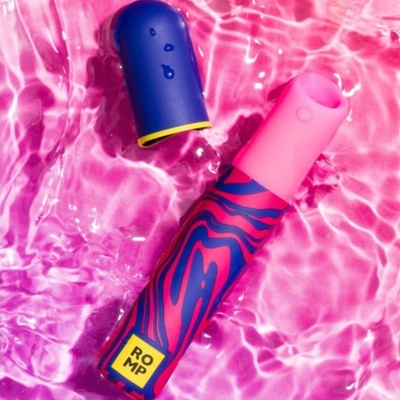 Romp Pleasure Air Lipstick ve tvaru rtěnky