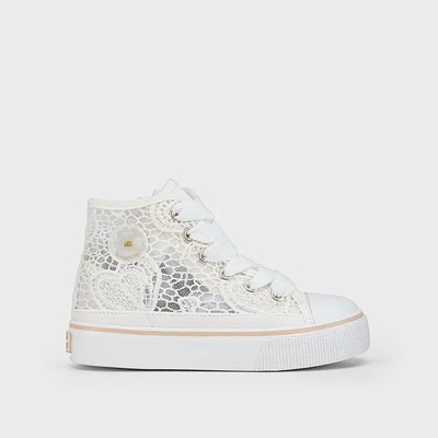 Mayoral Високи кецове с платформа ажур в бял цвят с цип и връзки за мини момиче Майорал