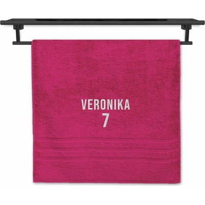 Povlečení Plus osuška pro sportovce se jménem 70 x 140 cm purpurová