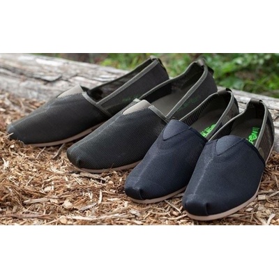 Korda Boty Kore Slip Ons Olive
