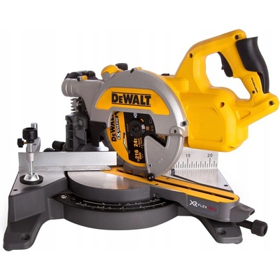 DEWALT DCS777N