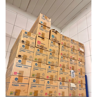 Konica Minolta A3VU350, TN-711M - originálny