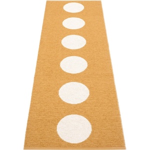 Pappelina Пътека за открито и закрито в цвят жълта охра 70x225 cm Vera Ochre - Pappelina (VE5B722)