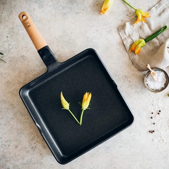 BRA 28 х 28 см квадратен тиган с мобилна дръжка bra от серия market