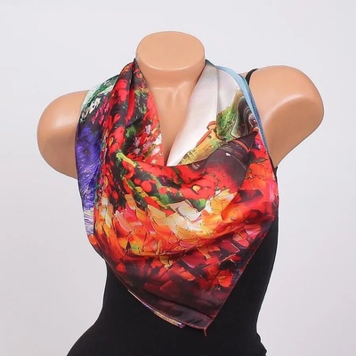 Копринено фишу с цветен пейзаж и ретро автомобил