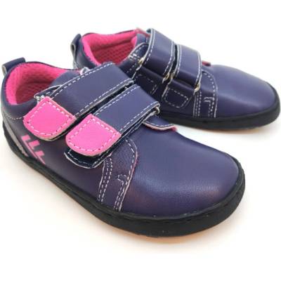 EF barefoot Kim