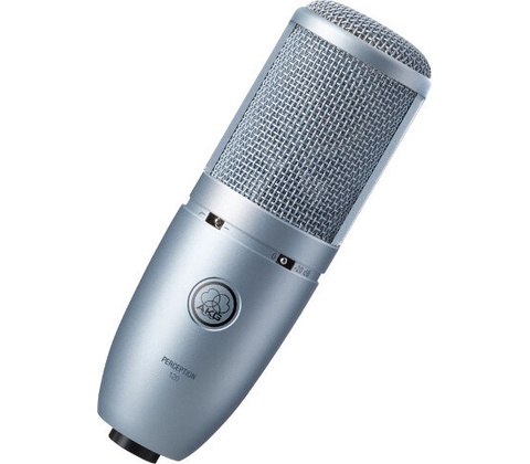 AKG P120