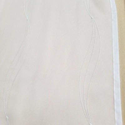 Hotová vyšívaná záclona GERSTER krémová 160 x 245 cm