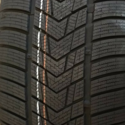 Tracmax X-Privilo S330 295/35 R21 107V
