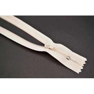Nedeliteľný jemný plastový špirálový zips (veľkosť číslo 3) rôzne farby - dĺžka 12 cm - 60 cm 16 cm Púdrová