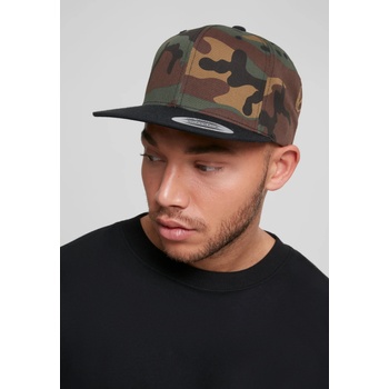 Urban Classics Шапка с козирка в зелен камуфлажен цвят Classic Snapback 2-Tone UB-6089TC-00931 - Камуфлаж, размер one size