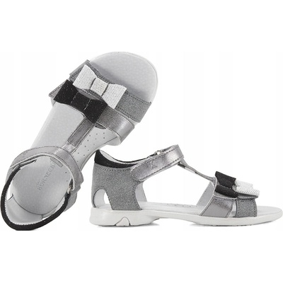 Kornecki 6885 sandále