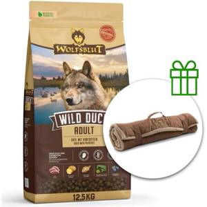 Wolfsblut Wild Duck Giant Breed 12, 5 kg + Пътническо одеяло БЕЗПЛАТНО