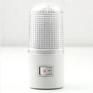 LightSwitch Аварийна LED нощна лампа с ръчен превключвател - LightSwitch (SN137186137186)
