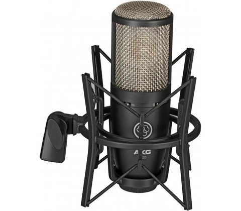 AKG P 220