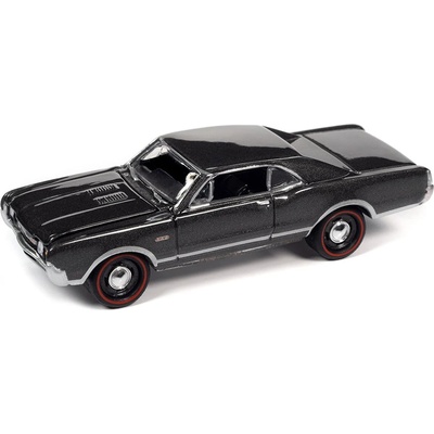 Johnny Lightning Oldsmobile 442 W-30 1967 1:64