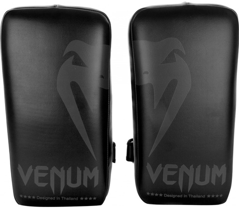 Venum Giant