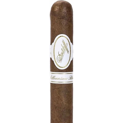 Davidoff Millennium Blend Petit Corona