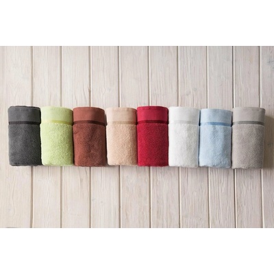 Jerry Fabrics osuška Color 70 x 140 cm tmavě vínová