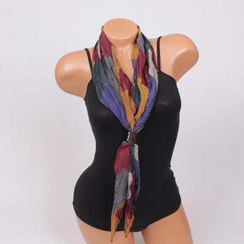 Image 1 of Плисиран шал с шарен десен и кожен акцент