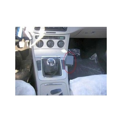 Brodit ProClip pre Volkswagen Passat 05-14/CC 09-17/Alltrack 12-15, na stred vpravo dole 833604