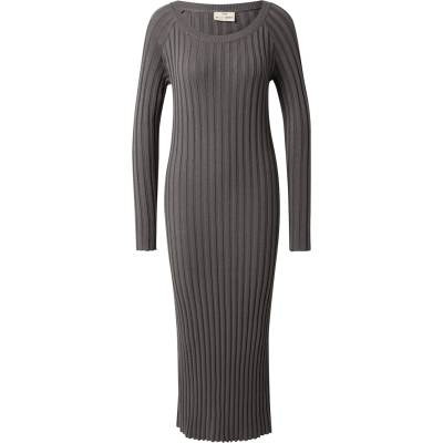 A LOT LESS Плетена рокля 'Carola' сиво, размер XL