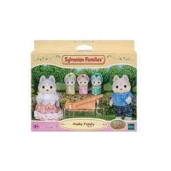 EPOCH Set of Dolls Sylvanian Families The Husky Family