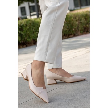 Moda Trend Дамски елагантни обувки с широк ток - Бежови #363043 (363043_Бежов)