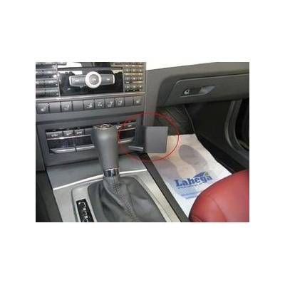 Brodit ProClip pre Mercedes Benz E-Class Convertible 10-14/Coupé 10-17, na stred vpravo 854460