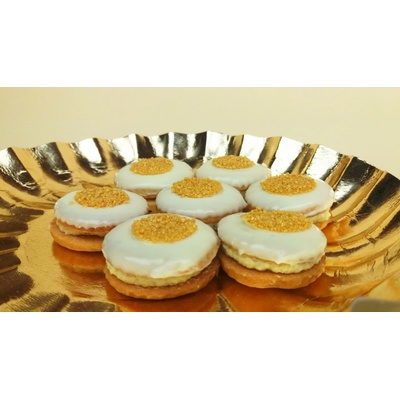 MEDUŇKA pekařství perníkářství Dukátky ořechové s belgickou čokoládou a zlatou crumble drobenkou 200 g – Zboží Dáma