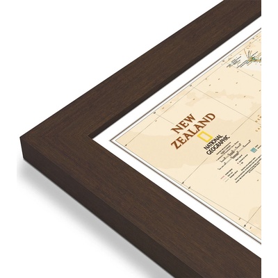 National Geographic Nový Zéland - nástěnná mapa Executive 60 x 77 cm Varianta: mapa v dřevěném rámu, Provedení: Pegi skořice