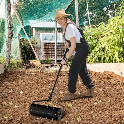 Costway Ruční válečkový provzdušňovač trávníku s rukojetí a hřebíky válec