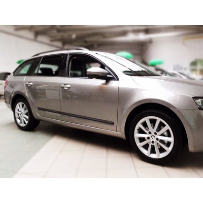 Lišta dverí SKODA Octavia 2016-2020 / kombi III. Gen. po facelifte