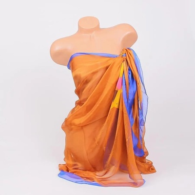 Свежо парео за плаж в кафяво със син кант