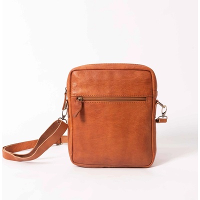 Kožená crossbody taštička Massa Berber Hnedá