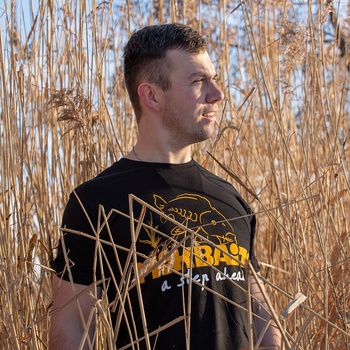 MIKBAITS Tričko Mikbaits černé