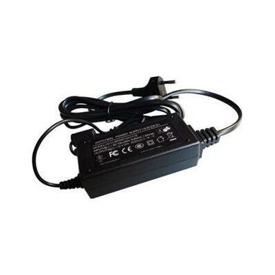 XtendLan Napájecí adaptér 12V, 5A, konektor 5.5x2.1mm