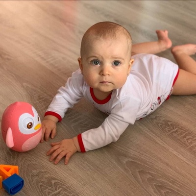 Baby Mix Kývajúca hračka tučniak růžová