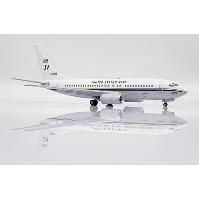 JC Wings C-40A Clipper 737-7AFCWL United States Navy 1:200