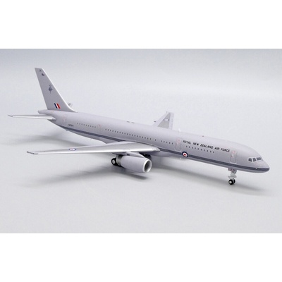 JC Wings B757-2K2 Royal New Zealand Air Force 1:200