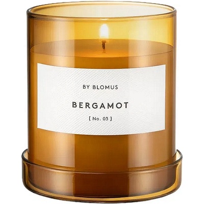Blomus (Германия) Ароматна свещ BLOMUS VALOA с аромат Bergamot - Ø9 х h9 см - цвят кафяв (BLOMUS 65545)